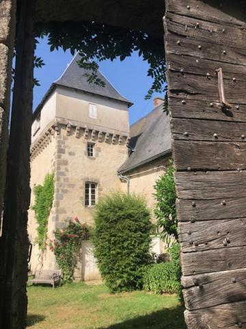 Chateau De Montautre Fromental Extérieur photo